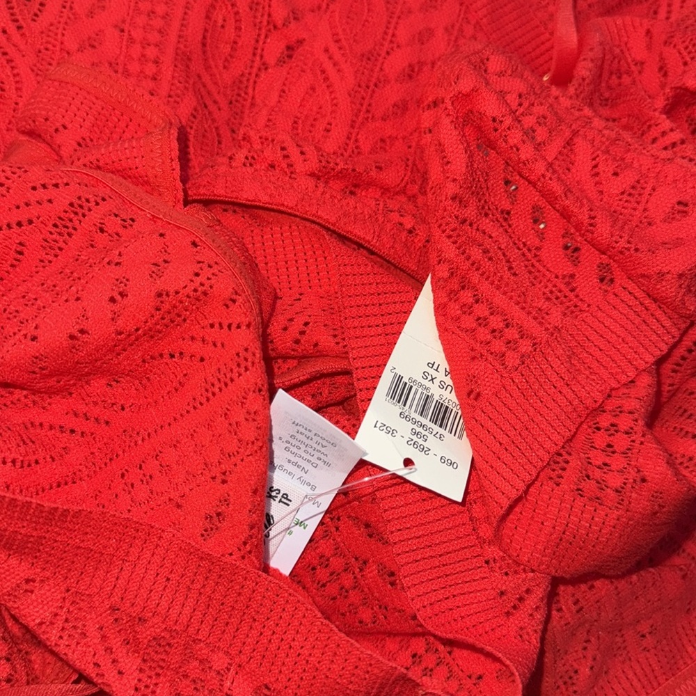 aerie Red cable lace Bralette - Picture 2 of 4